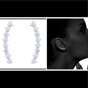 DONATED  14K Gld Plated Ear Crawlers